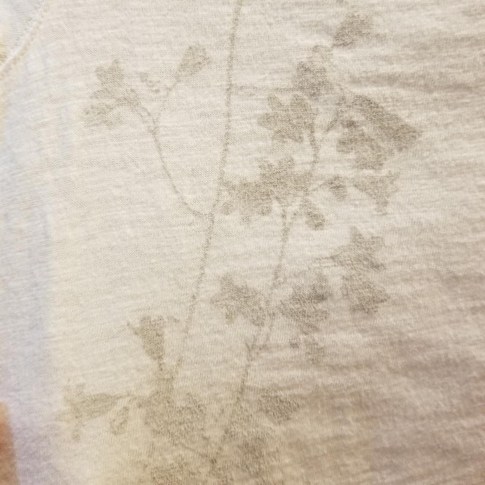 AE tee - Picture 3 of 5